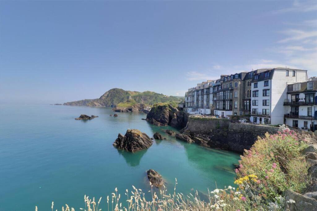 Sound Of The Sea - * Ilfracombe